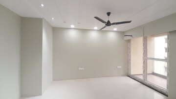 Room in 4 BHK Apartment at Shankar Nagar – for Rent