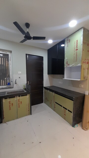Kitchen in 4 BHK Apartment at Shankar Nagar – for Rent