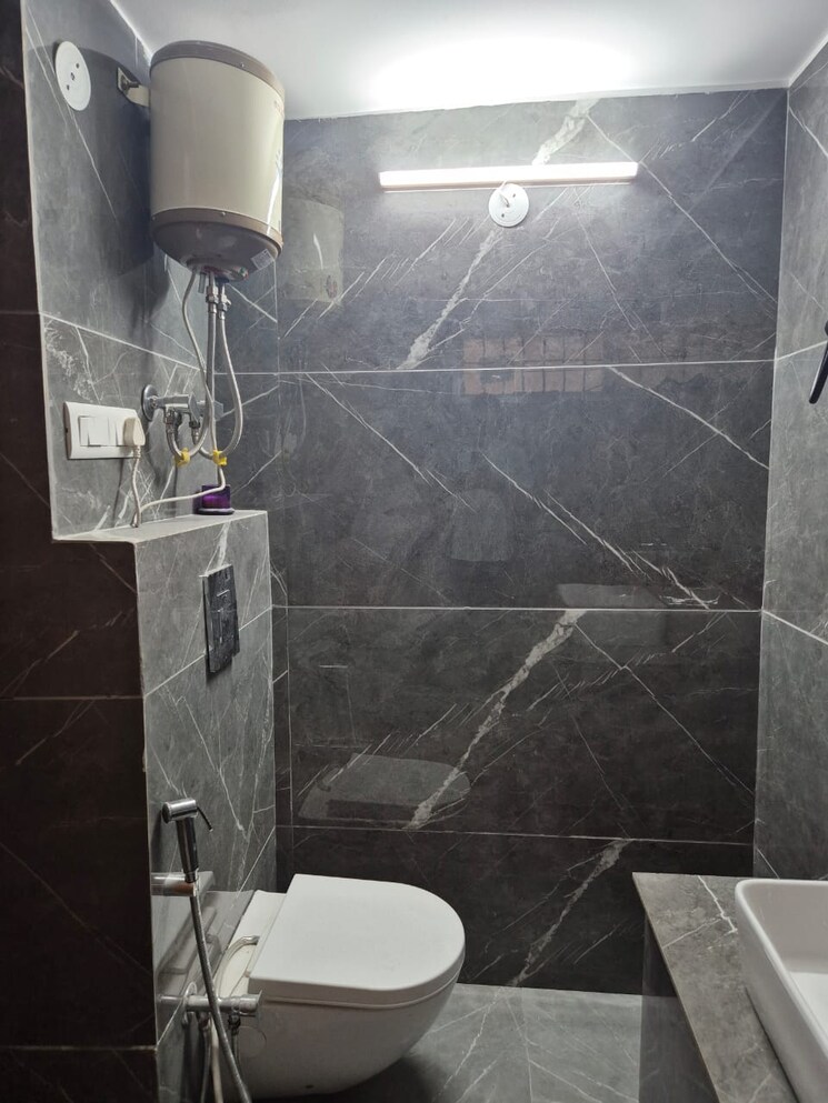 Bathroom, vasavi-gp-trends 3 Bedroom 1845 Sq.Ft. Apartment In Nanakramguda Hyderabad 8831552