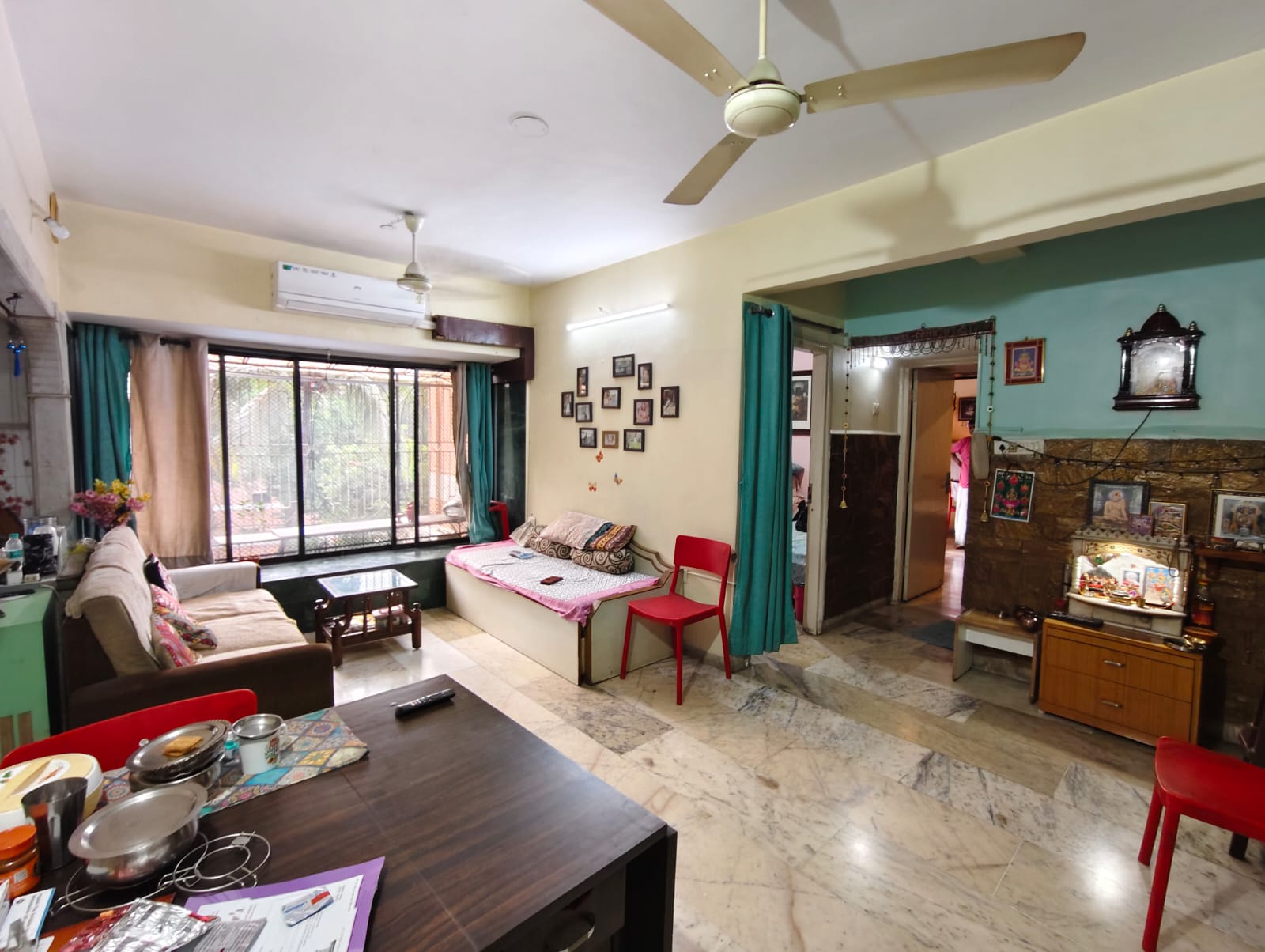 2 BHK + Extra Room 700 Sq.Ft. Apartment in Saket Towers Chs Ltd