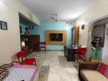 Living Room in 2 BHK Apartment at Saket Towers Chs Ltd, Thane West – for Rent