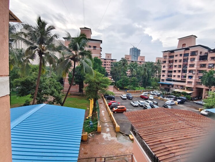 Exterior View, saket-towers-chs-ltd 2 Bedroom 700 Sq.Ft. Apartment In Thane West Thane 8831715