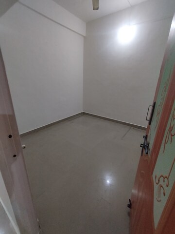 Room in 1 BHK Apartment at Akshay Classic, Pimple Gurav – for Rent