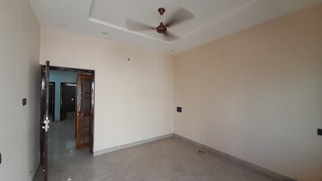 Room in 6 BHK Villa at Kachana – for Rent