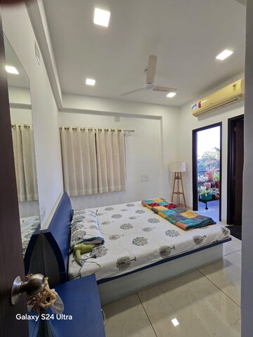 Bedroom in 3 BHK Apartment at Akota – for Sale