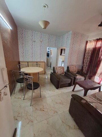 1 BHK Apartment For Rent in Vip Road