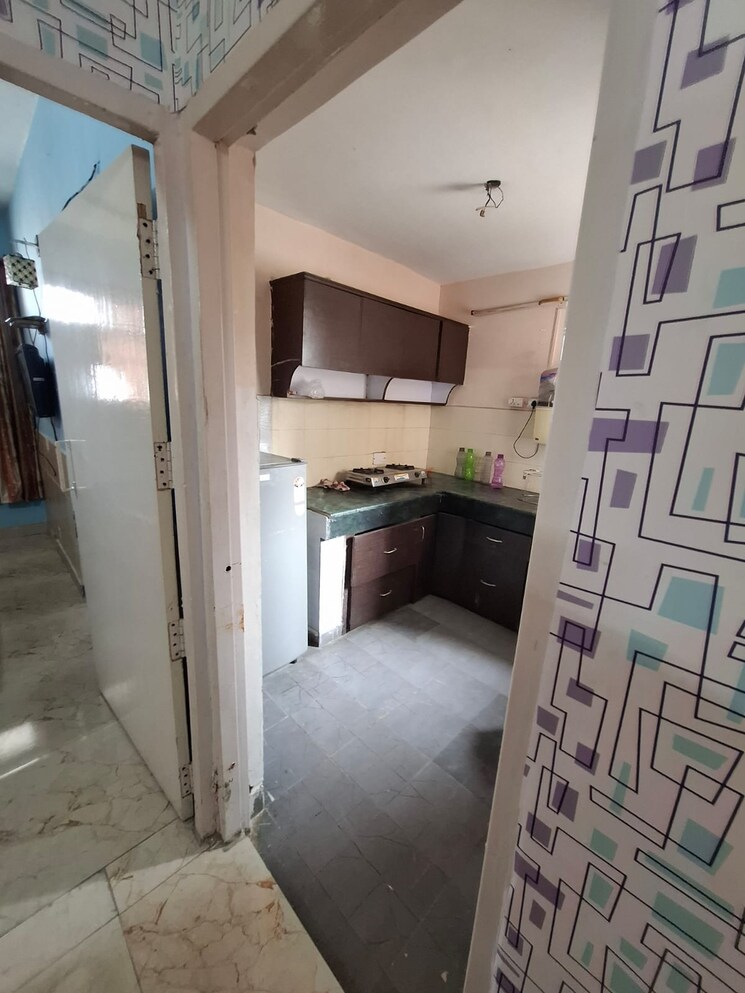 Kitchen, vip road 1 Bedroom 580 Sq.Ft. Apartment In Vip Road Zirakpur 8831945