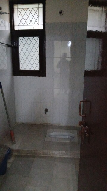 Bathroom in 2 BHK Apartment at Sampada Shramdeep Apartment, Sector 62 – for Rent