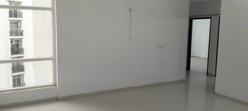 Room in 3.5 BHK Apartment at Ansals Celebrity Greens, Sushant Golf City – for Rent
