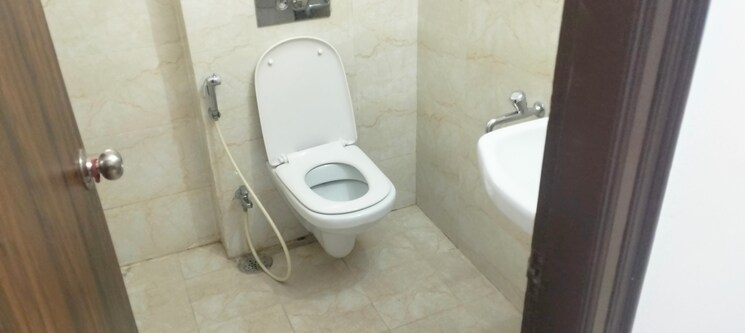 Bathroom, ansals-celebrity-greens 3.5 Bedroom 2200 Sq.Ft. Apartment In Sushant Golf City Lucknow 8832108