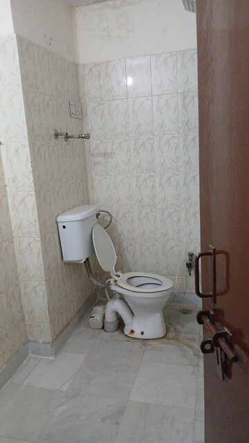Bathroom in 2 BHK Apartment at Sampada Shramdeep Apartment, Sector 62 – for Rent
