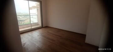 Room in 3 BHK Apartment at Thakurli – for Sale