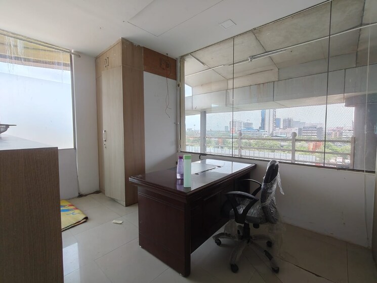 Kitchen, bsel-tech-park Commercial Office Space 2100 Sq.Ft. In Vashi Sector 30a Navi Mumbai 8832217