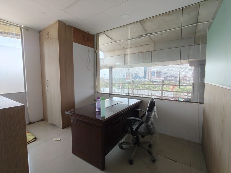 Kitchen, bsel-tech-park Commercial Office Space 2100 Sq.Ft. In Vashi Sector 30a Navi Mumbai 8832217