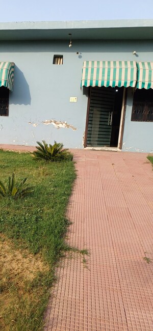  Plot For Sale in Jewar