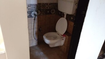 Bathroom in 2 BHK Apartment at Aakruti Kiran, Mira Road – for Rent