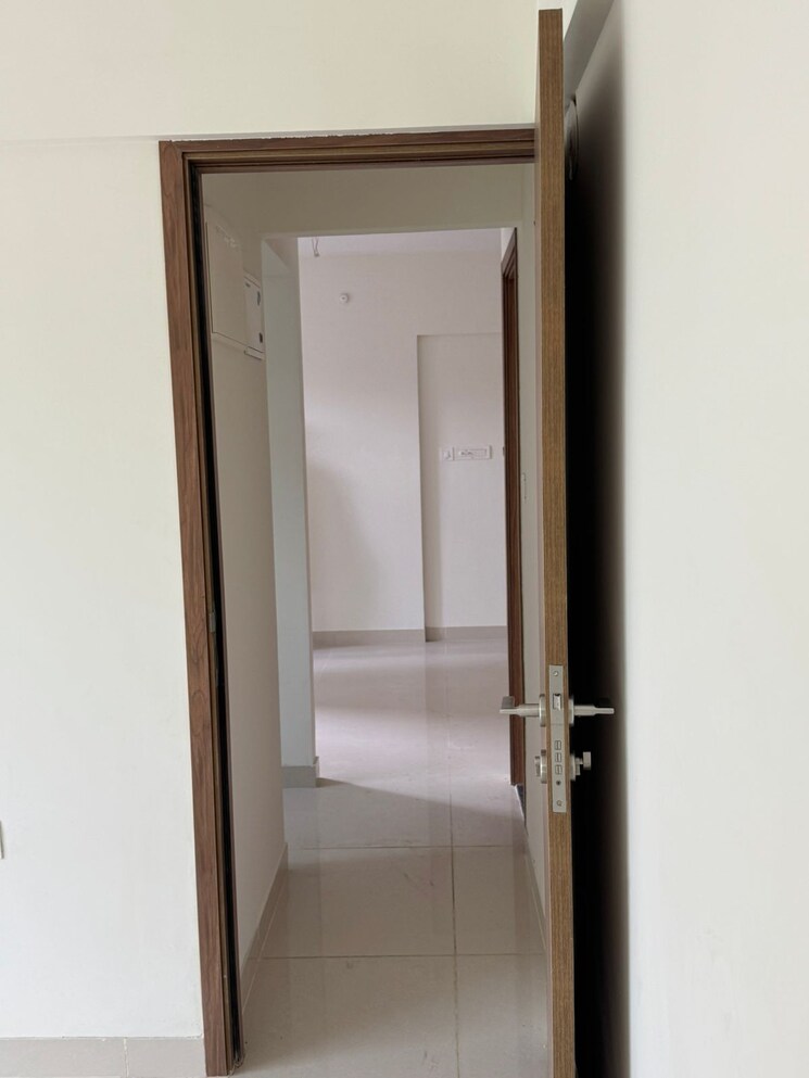 Bedroom, shapoorji-pallonji-siennaa 1 Bedroom 403 Sq.Ft. Apartment In Kandivali East Mumbai 8832466