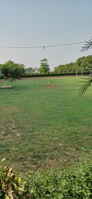  Plot For Sale in Jewar