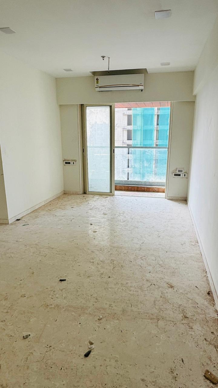 1 BHK Apartment For Rent in Ruparel Elara