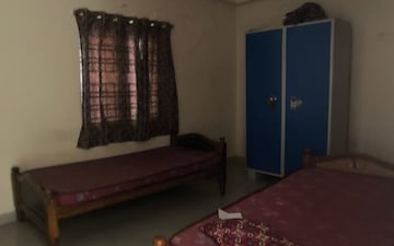 2 BHK Apartment For Sale in Sai Sandeep LR East Oak, Pocharam