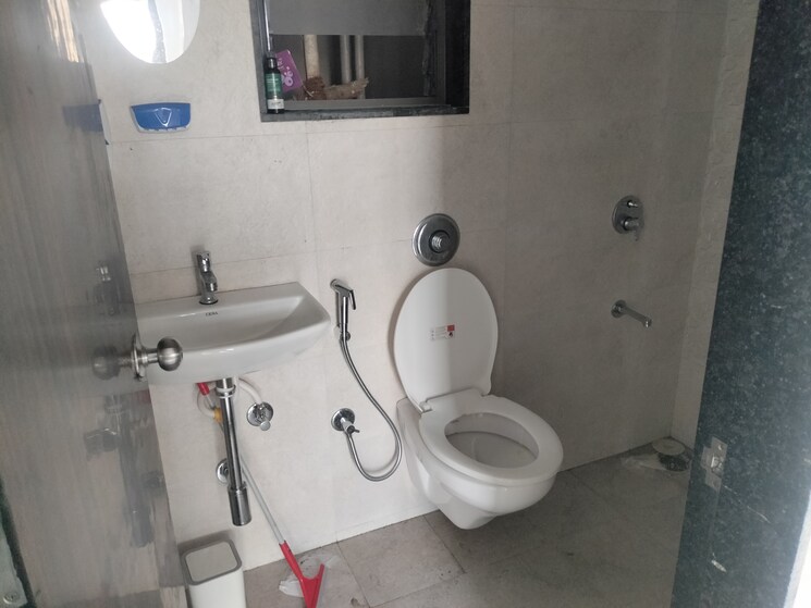 Bathroom, ruparel-elara 1 Bedroom 426 Sq.Ft. Apartment In Kandivali West Mumbai 8832772