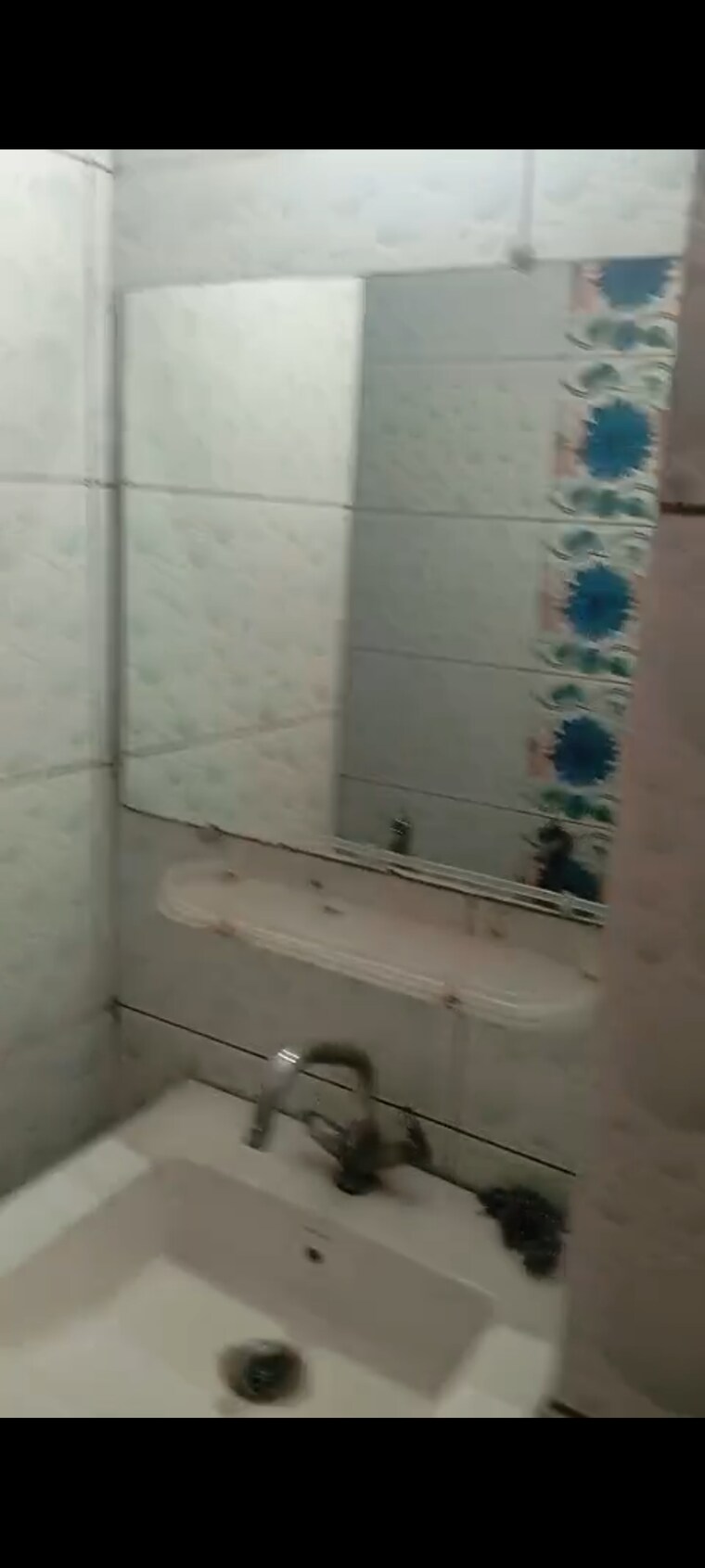 Bathroom, rwa-apartments-sector-47 5 Bedroom 112 Sq.Mt. Independent House In Sector 47 Noida 8832794