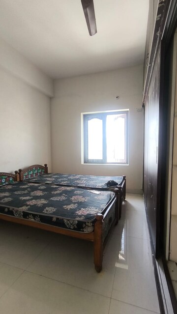 2 BHK Apartment For Rent in Sai Sandeep LR East Oak, Pocharam