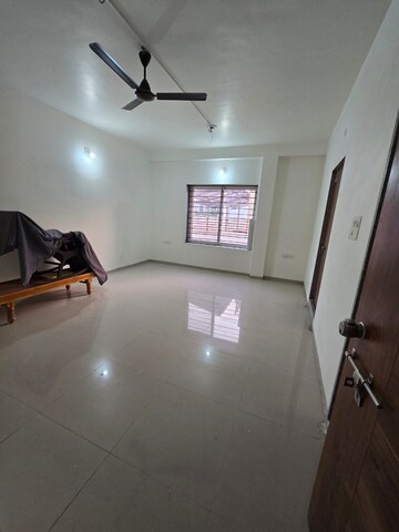 Parking in 4 BHK Independent House at Harni Road – for Rent