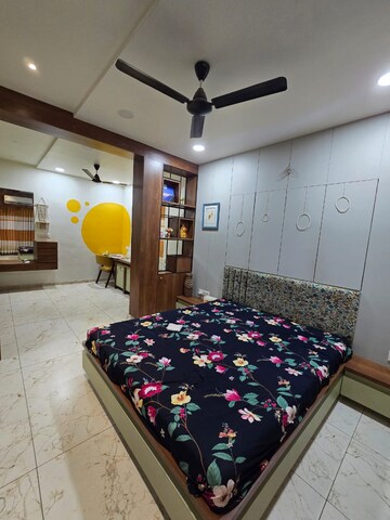 Bedroom in 4 BHK Independent House at Harni Road – for Rent