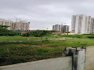  Plot For Sale in Sector 11