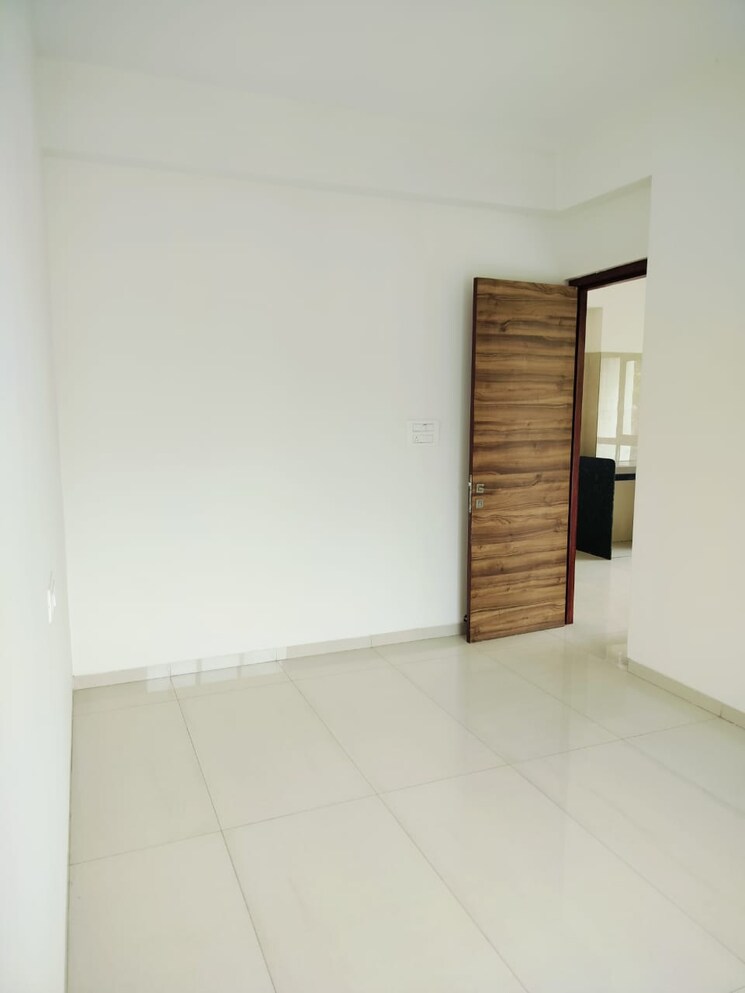 Room, ulwe 2.5 Bedroom 700 Sq.Ft. Apartment In Ulwe Navi Mumbai 8832999