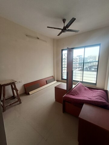 Living Room in 2 BHK Apartment at Veena Dynasty, Vasai East – for Sale