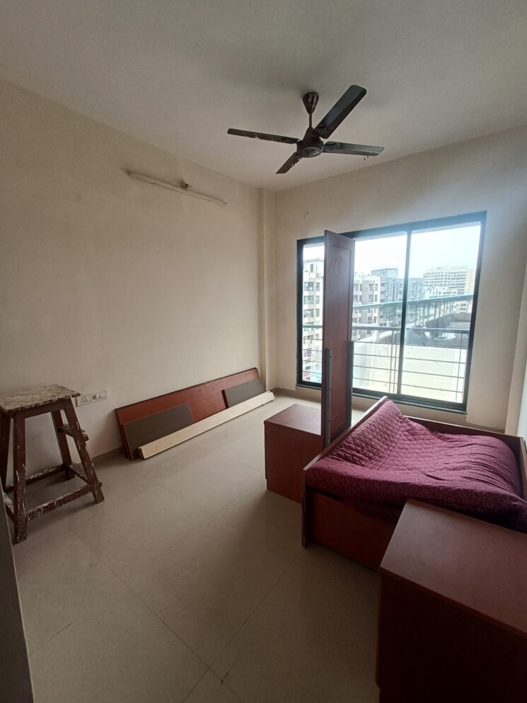 Living Room, veena-dynasty 2 Bedroom 950 Sq.Ft. Apartment In Vasai East Palghar 8833001