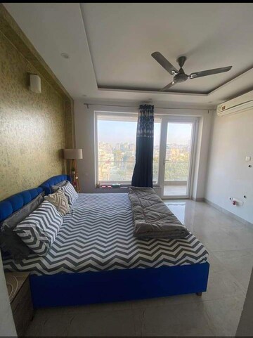 Bedroom in 2 BHK Builder Floor at Huda CGHS, Sector 56 – for Rent