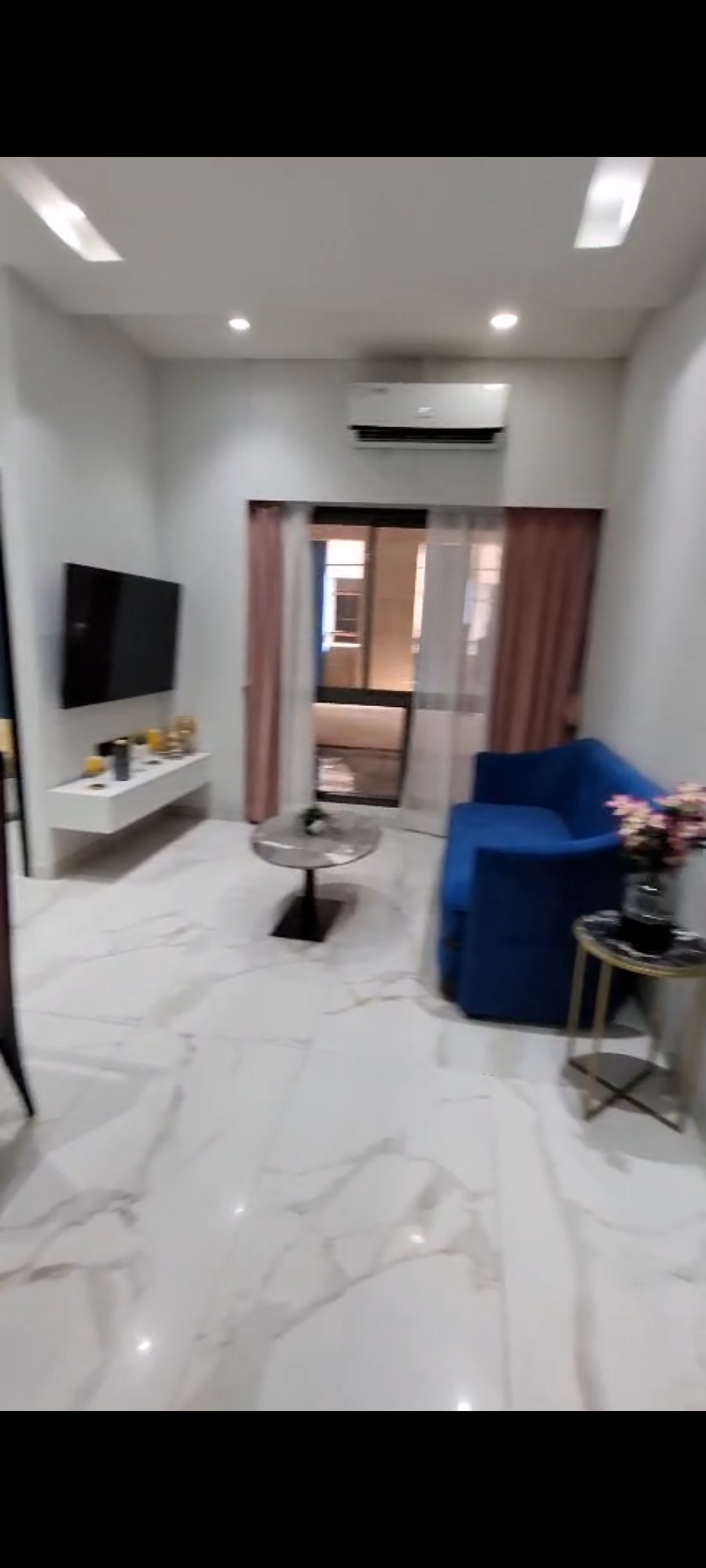 2 BHK 594 Sq.Ft. Apartment in UK Luxecity