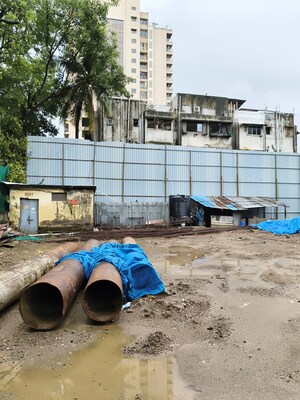 Parking in 2 BHK Apartment at Matunga West – for Sale