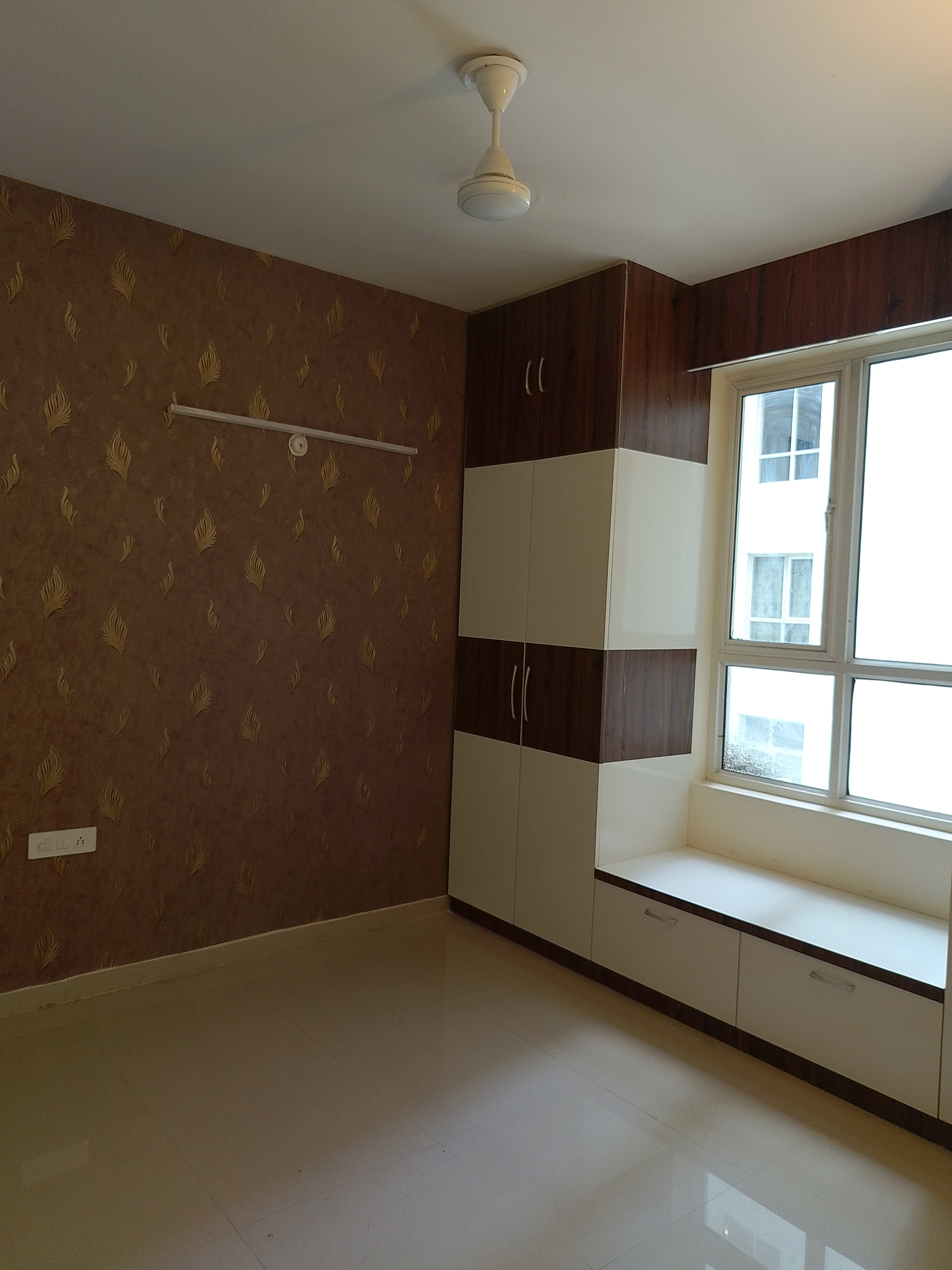 3 BHK Apartment For Rent in Omaxe Waterscapes