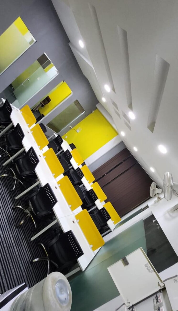 Team Area, sector 63 Commercial Office Space 1600 Sq.Ft. In Sector 63 Noida 8833058