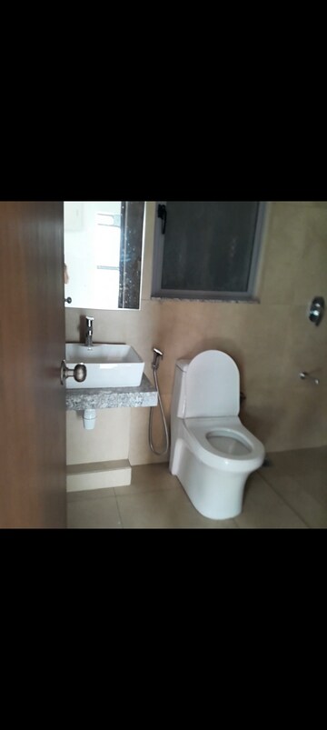Bathroom in 2 BHK Apartment at Kalpataru Immensa, Kolshet Road – for Rent