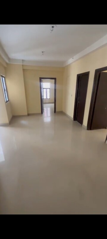 Room in 2.5 BHK Apartment at SG Grand, Raj Nagar Extension – for Sale