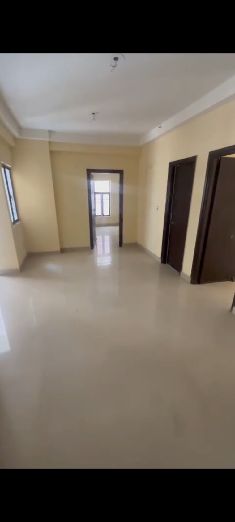 Room, sg-grand 2.5 Bedroom 1050 Sq.Ft. Apartment In Raj Nagar Extension Ghaziabad 8833087