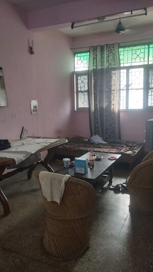 2.5 BHK Apartment For Sale in Uma Cooperative Society, Mayur Vihar 1