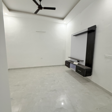 Room in 2 BHK Independent House at RWA Apartments Sector 108, Sector 108 – for Rent