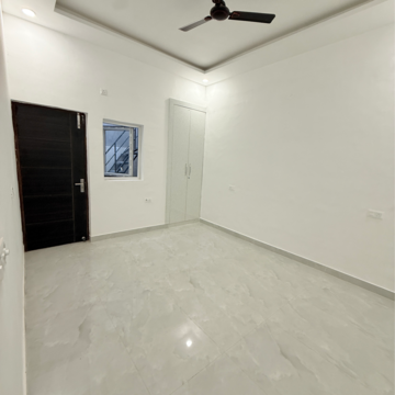 Room in 2 BHK Independent House at RWA Apartments Sector 108, Sector 108 – for Rent