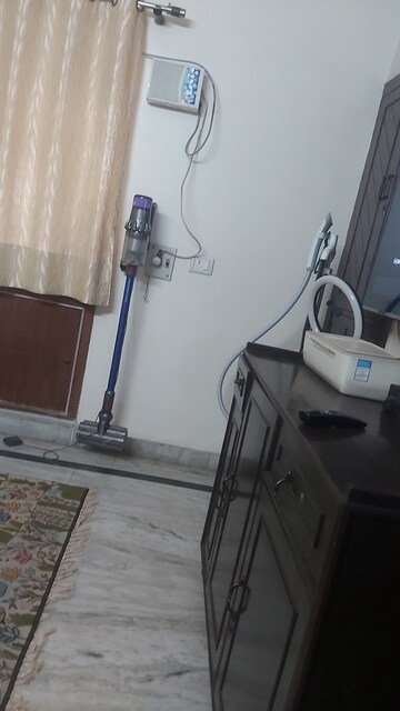 Staircase in 2.5 BHK Apartment at Indian Express Apartments, Mayur Vihar 1 – for Rent