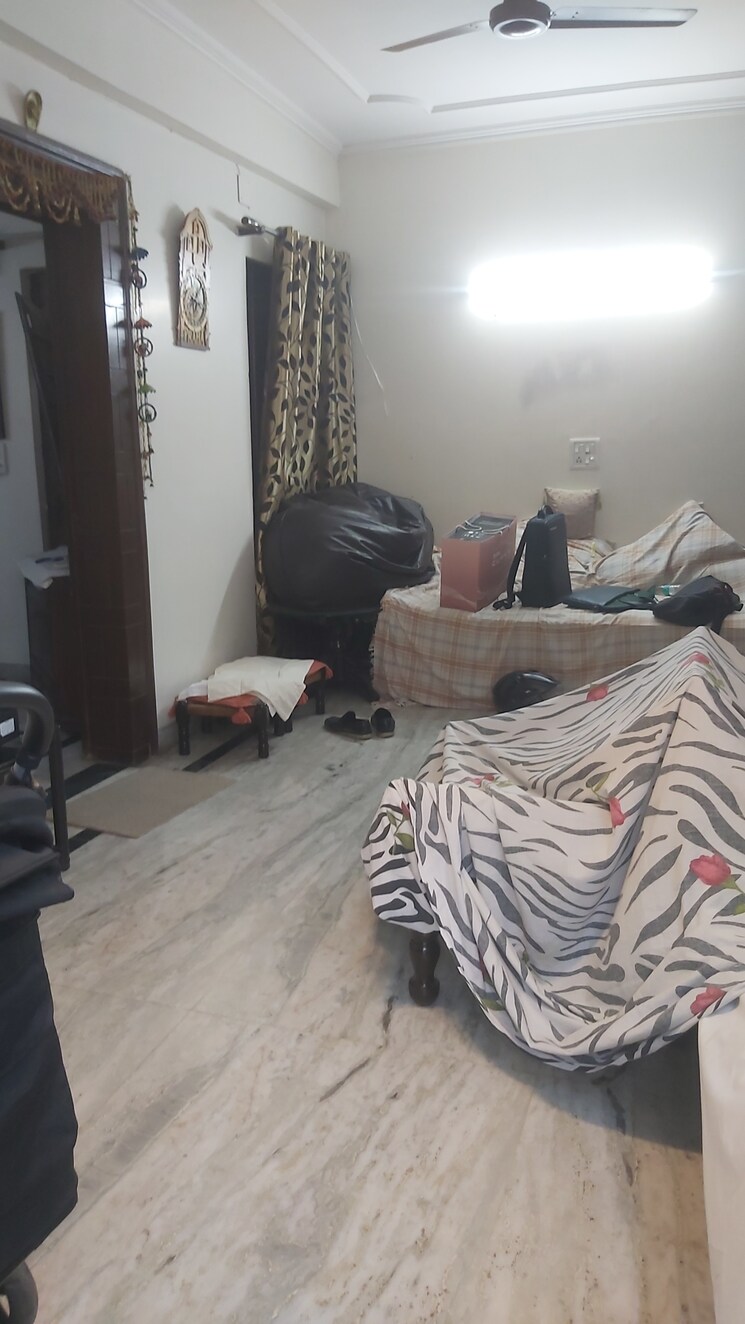  Parking, indian-express-apartments 2.5 Bedroom 950 Sq.Ft. Apartment In Mayur Vihar 1 Delhi 8833129