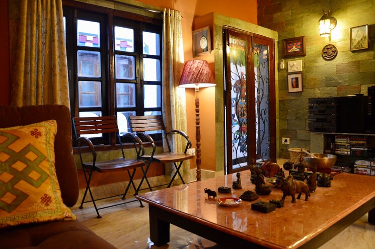 Other, rabindra sarovar 6+ Bedroom 8000 Sq.Ft. Apartment In Rabindra Sarovar Kolkata 8833127