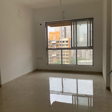 Room in 2 BHK Apartment at Shamik Keshav CHS, Kastur Park – for Sale