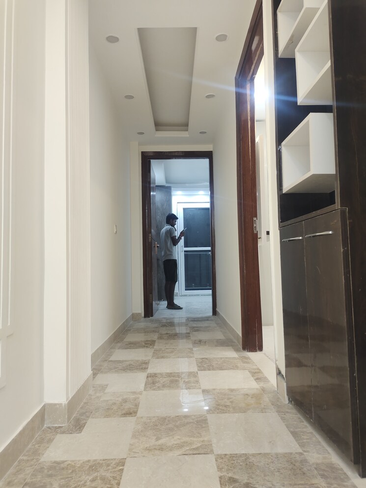 Kitchen, east of kailash 3 Bedroom 1200 Sq.Ft. Builder Floor In East Of Kailash Delhi 8833138