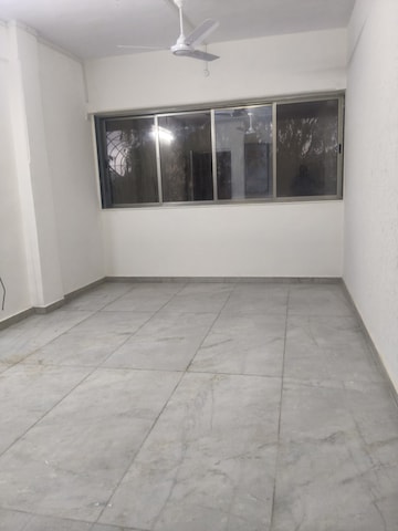 Room in 1 BHK Apartment at Sagar Avenue, Santacruz East – for Rent